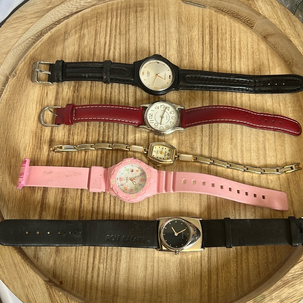 Watch lot 12
